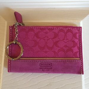 Coach NWT pink Card Case Key Chain.